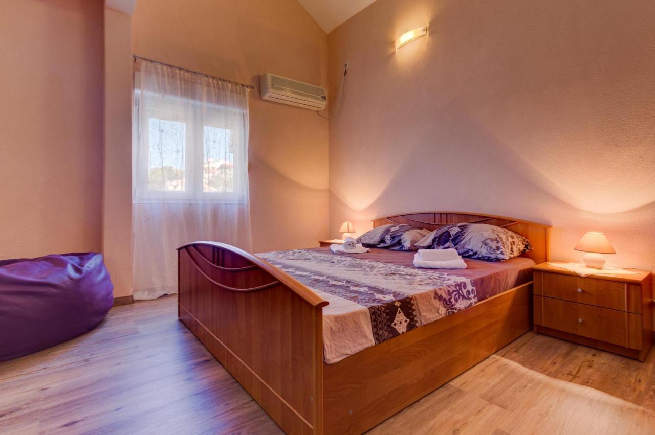 Apartments Vesna Tivat Buitenkant foto