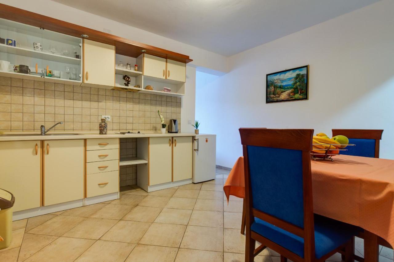 Apartments Vesna Tivat Buitenkant foto