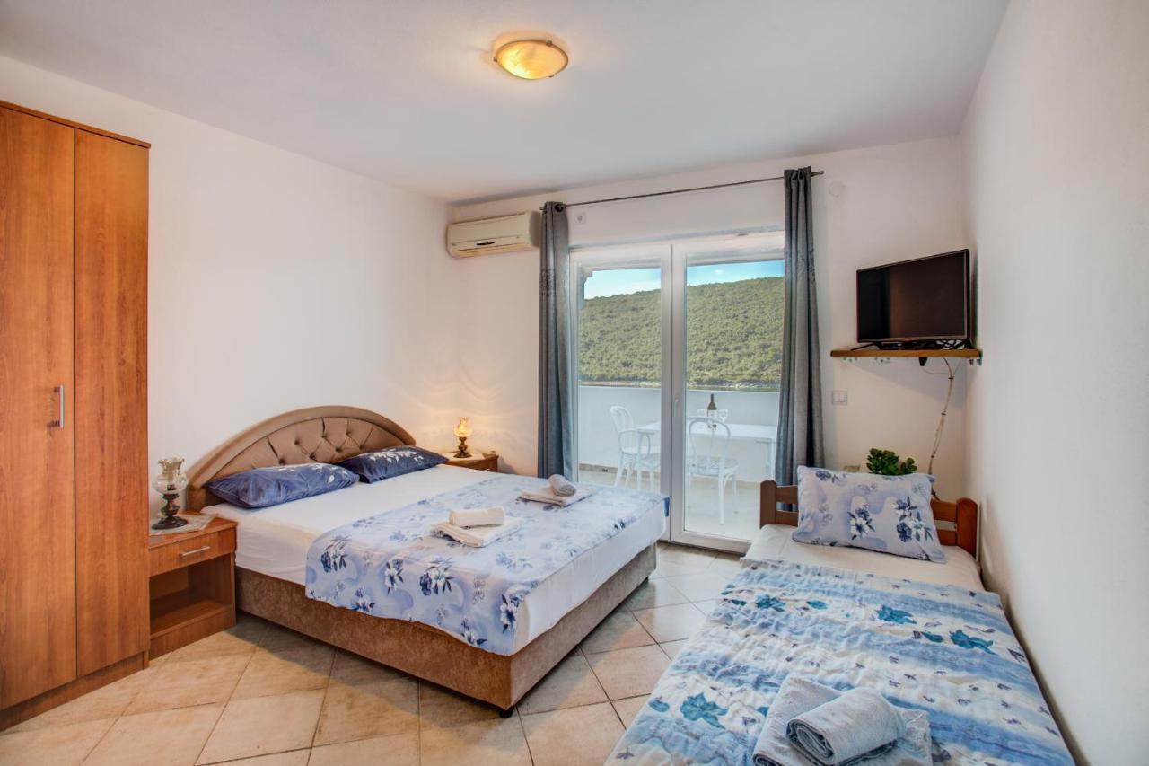Apartments Vesna Tivat Buitenkant foto