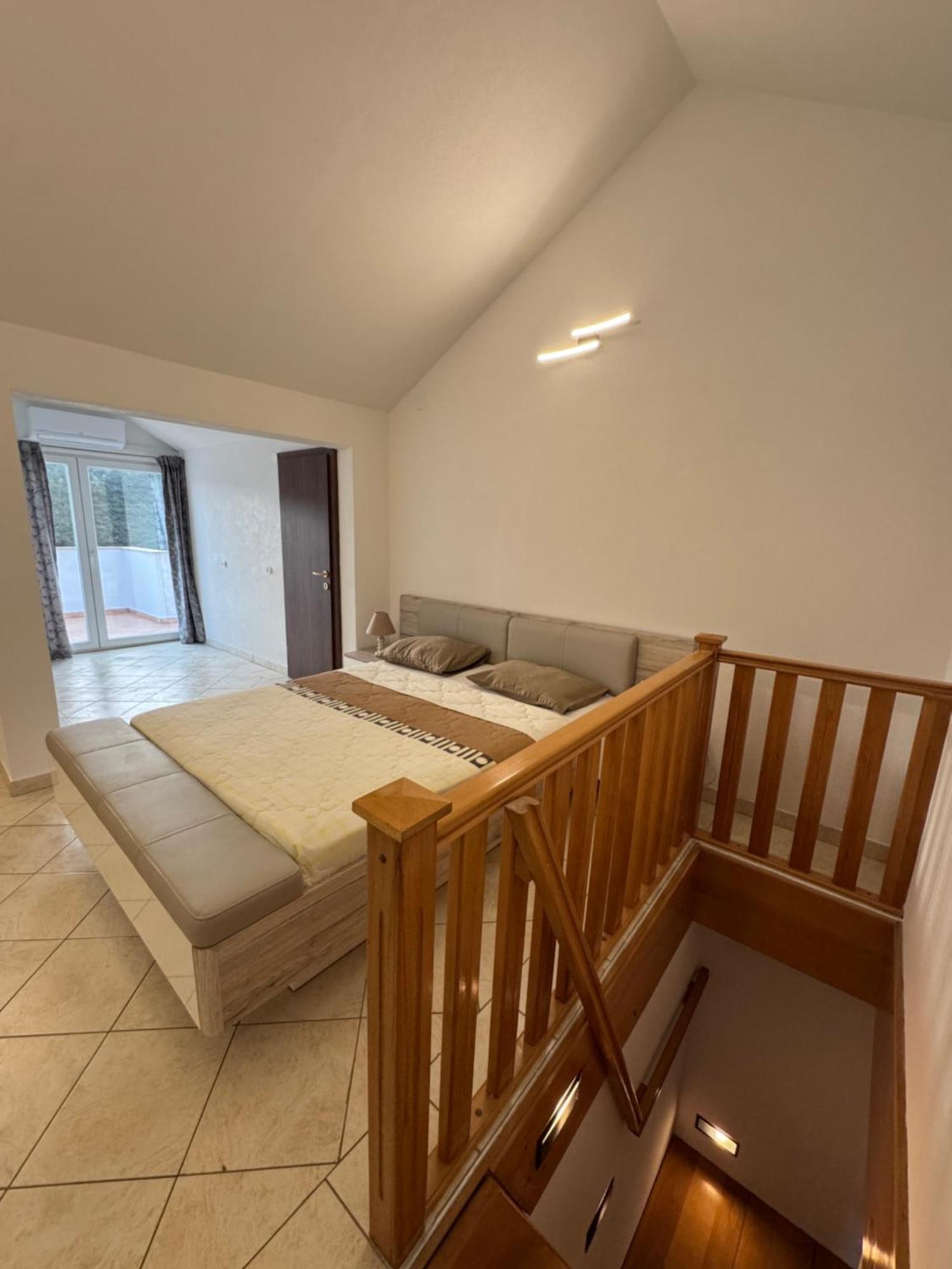 Apartments Vesna Tivat Buitenkant foto